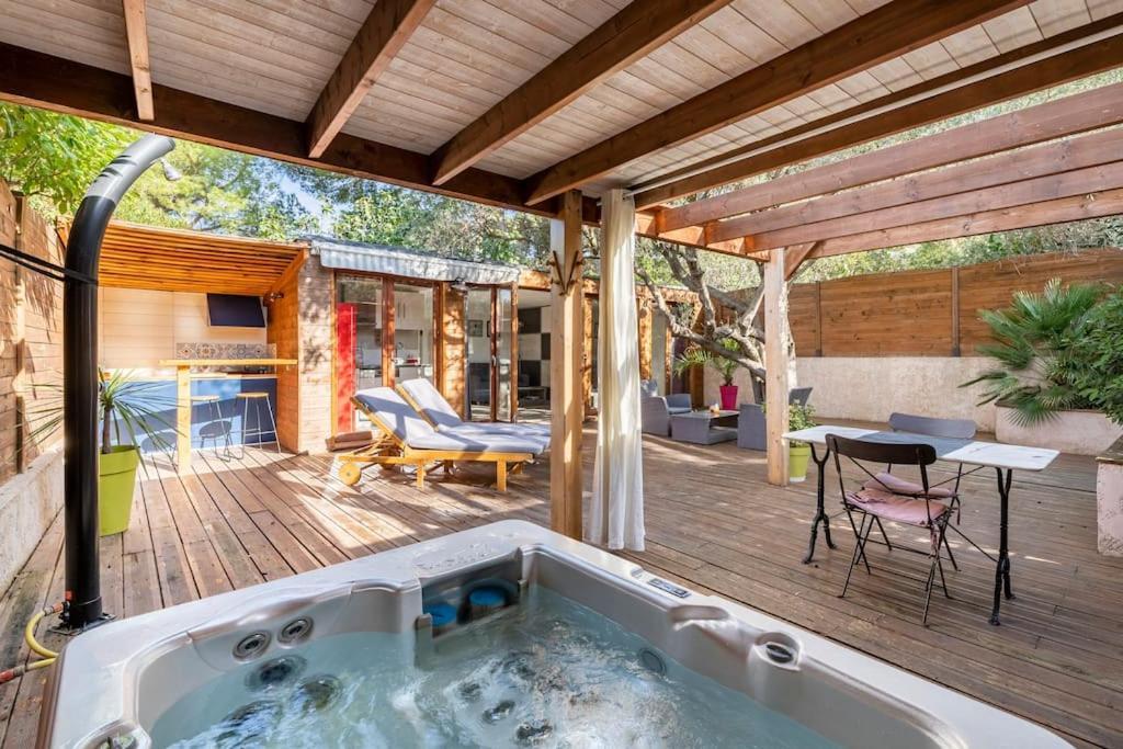 Ferienwohnung Studio Jacuzzi Prive A 8 Min A Pied De La Plage La Ciotat Exterior foto